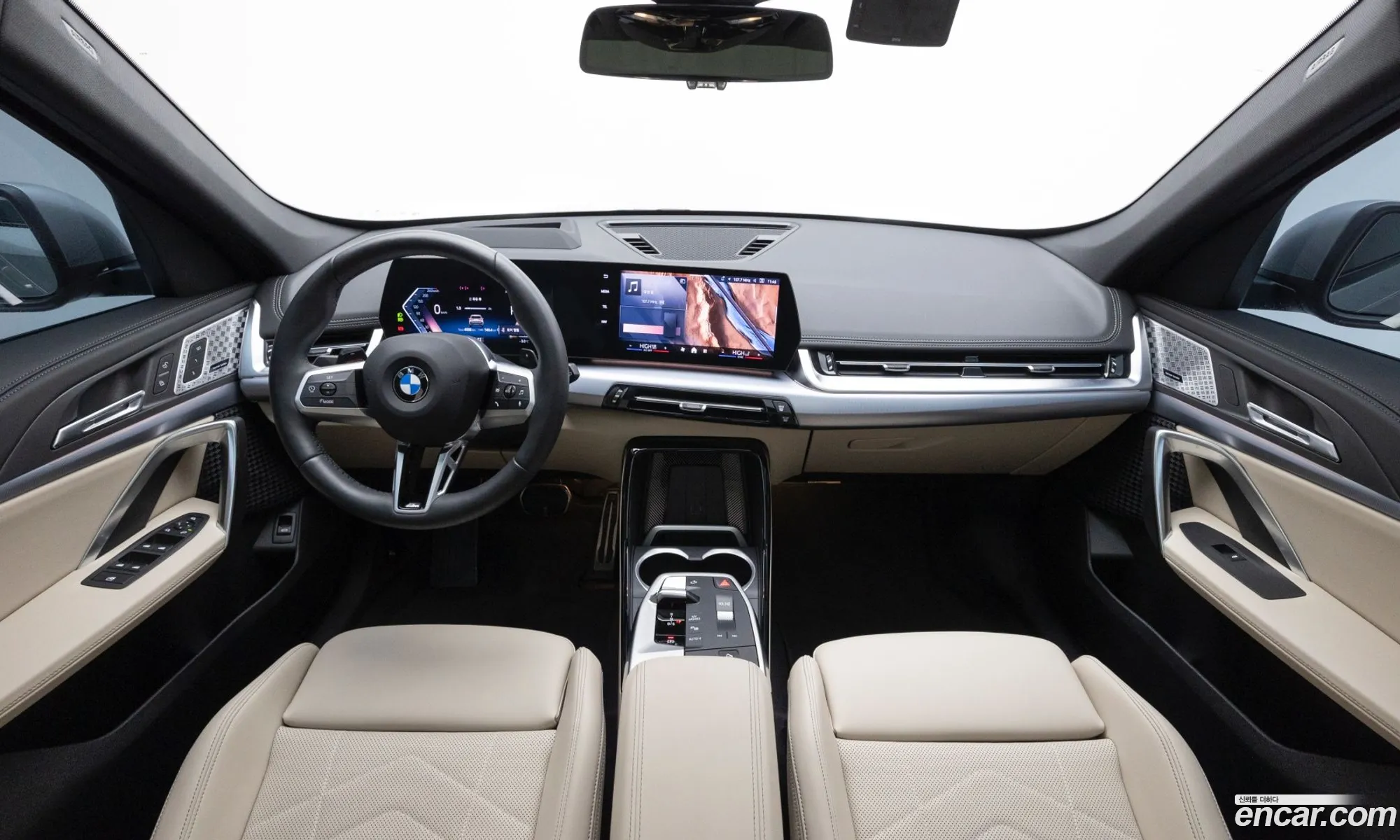 BMW X1 2025 — 12