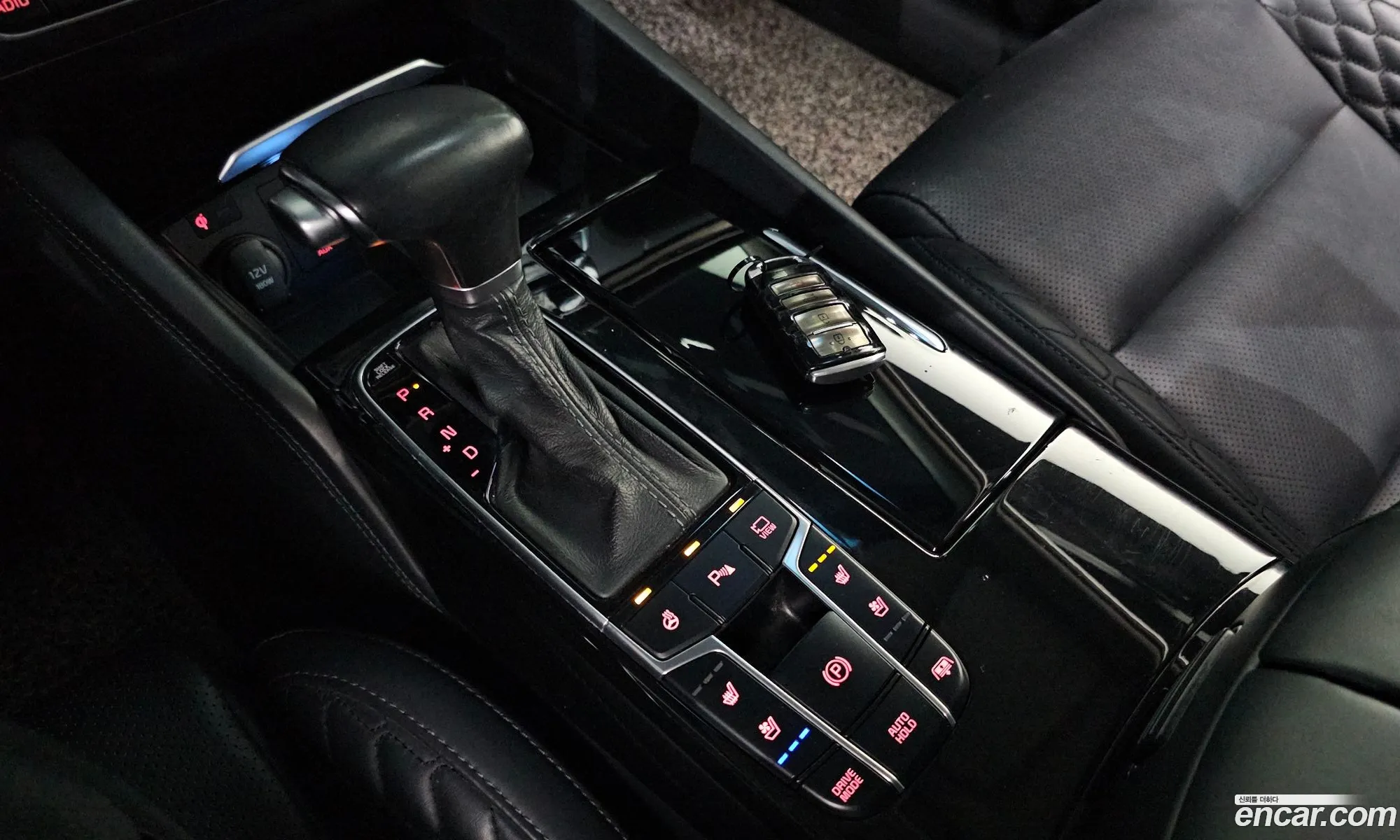 Kia K7 2017 — 9