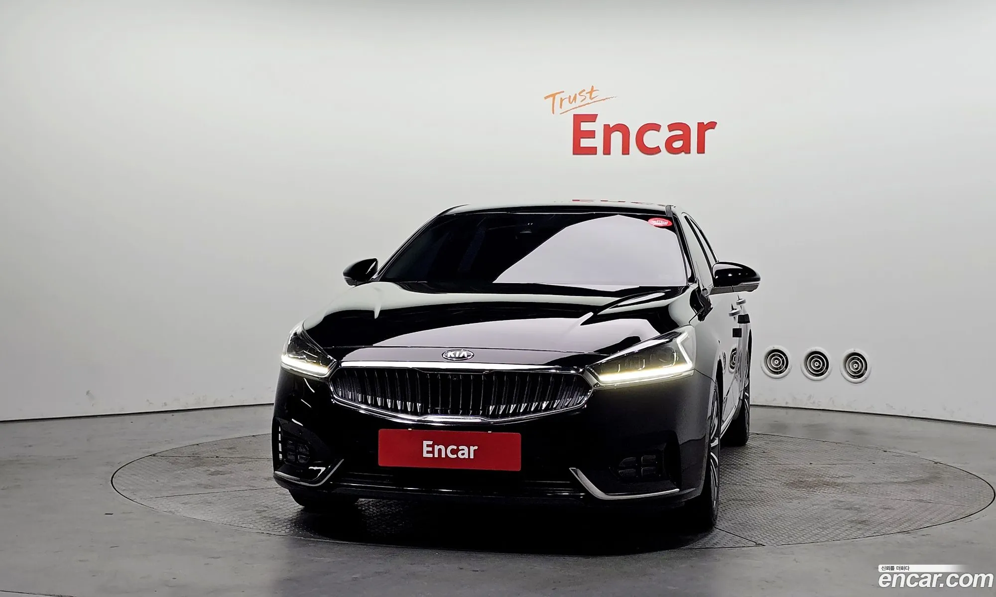 Kia K7 2017 — 11