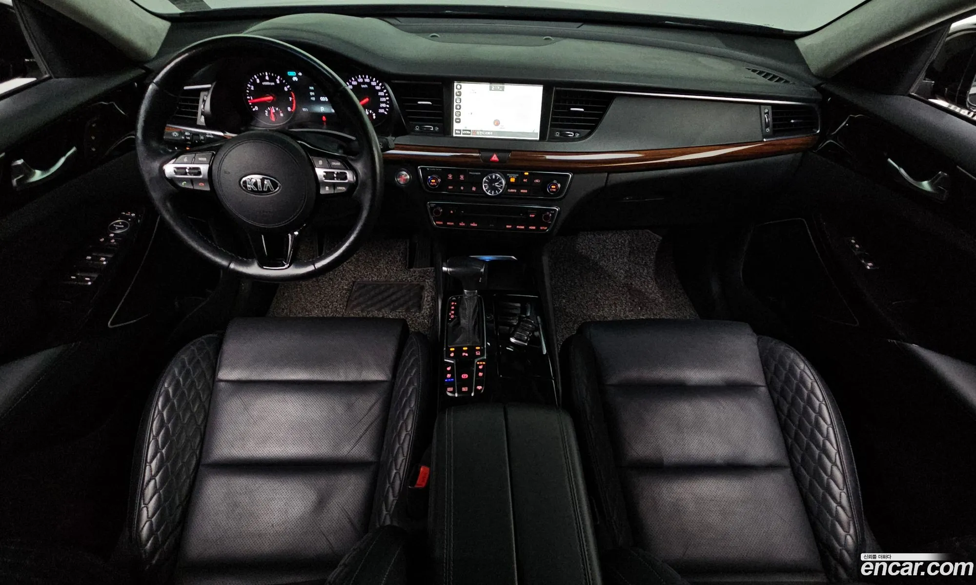 Kia K7 2017 — 14