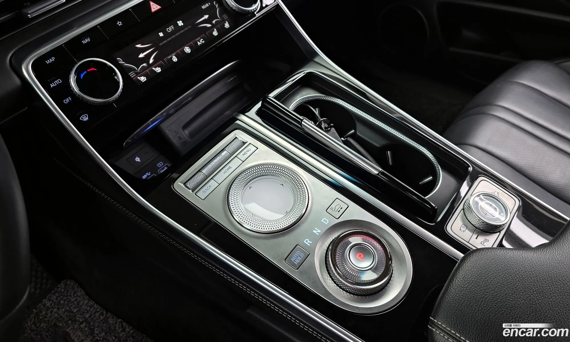 Genesis GV80 2021 — 14