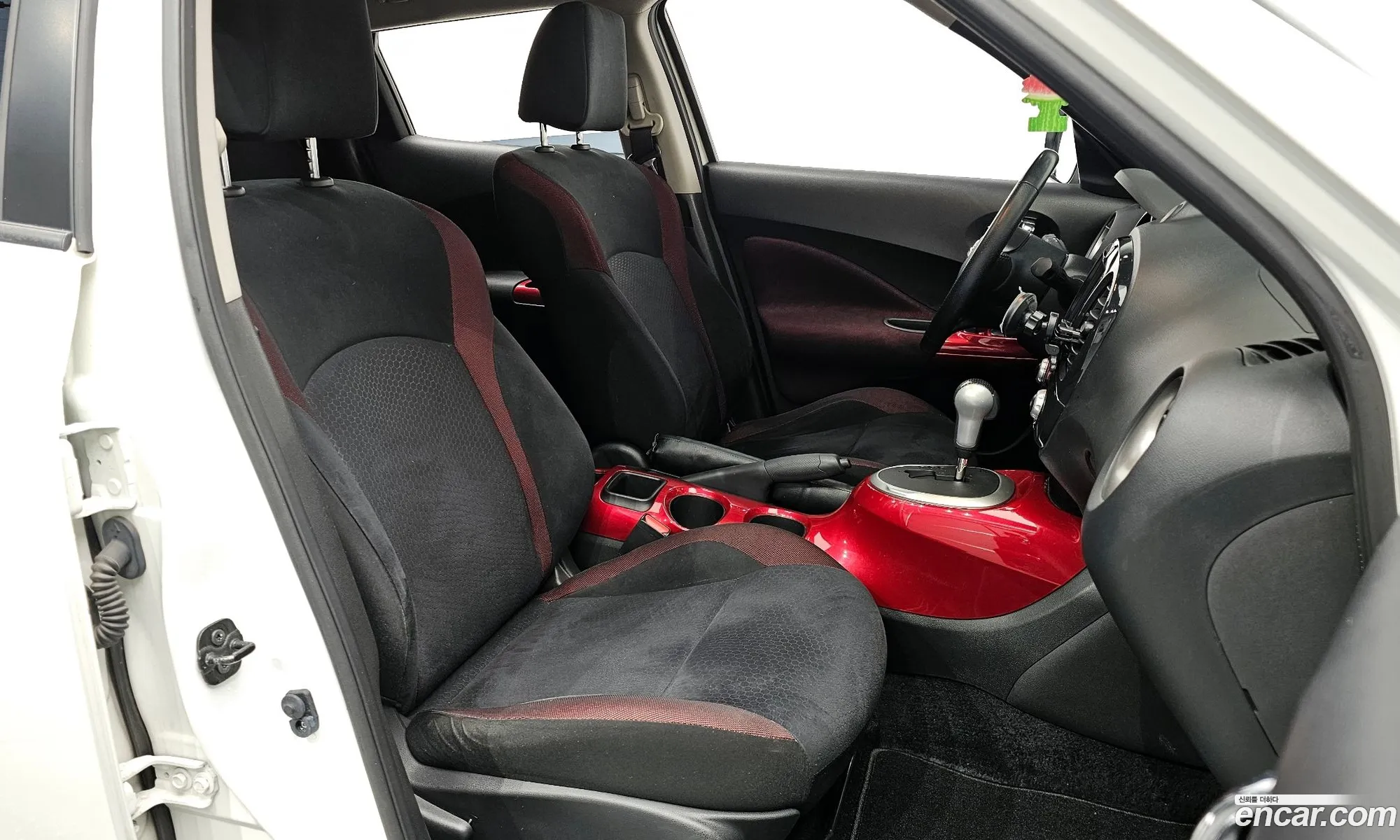 Nissan Juke 2014 — 8