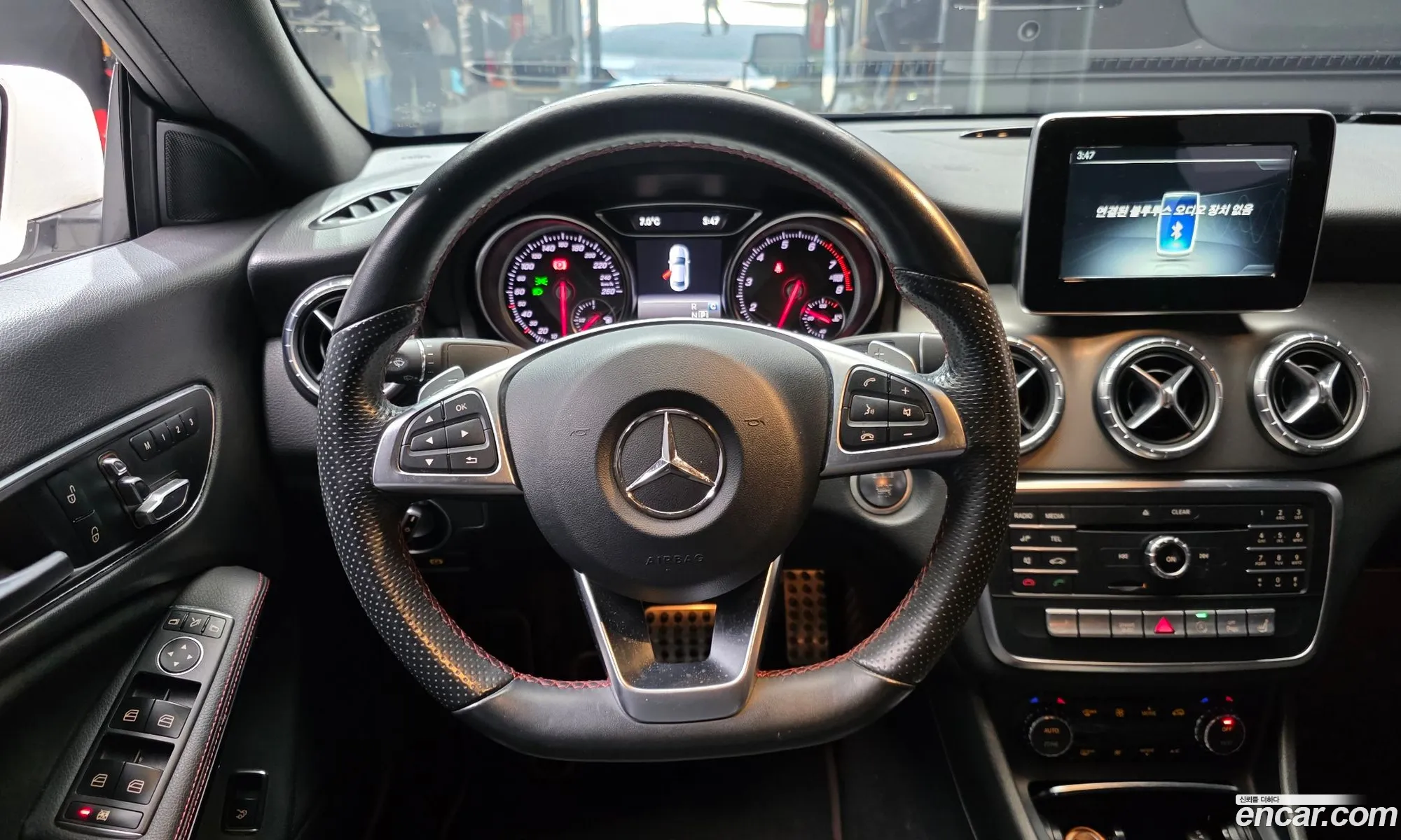 Mercedes-Benz CLA-Class C117 2018 — 16