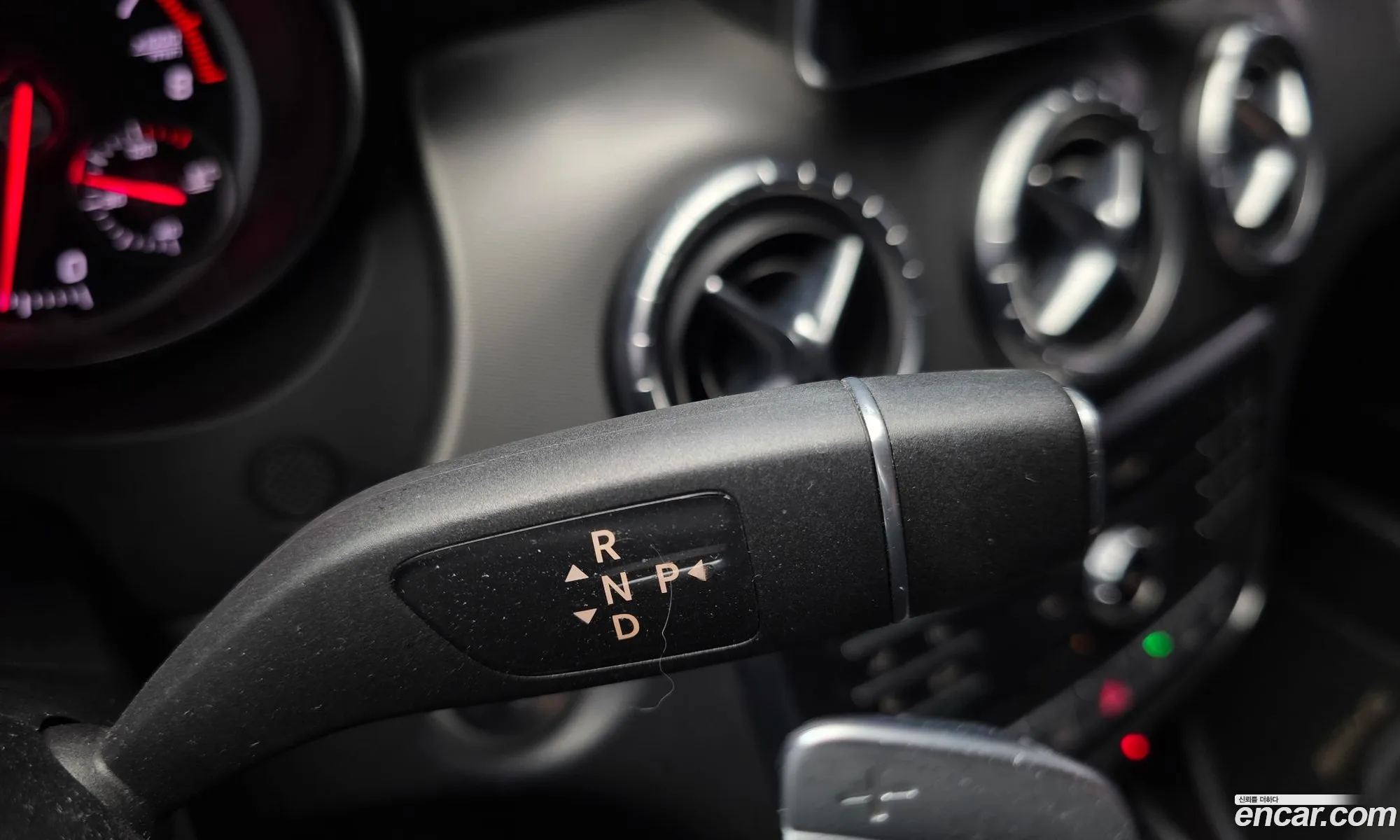 Mercedes-Benz CLA-Class C117 2018 — 12