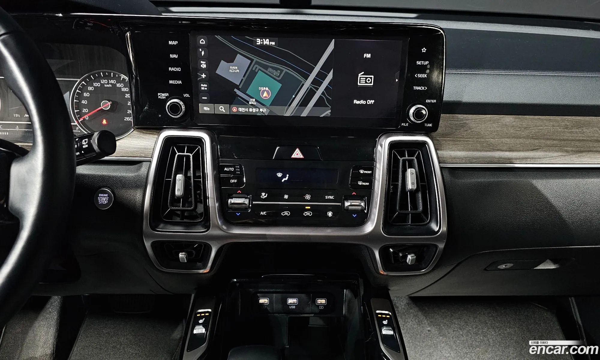 Kia Sorento 2020 KNARF81BGMA042382 — 5