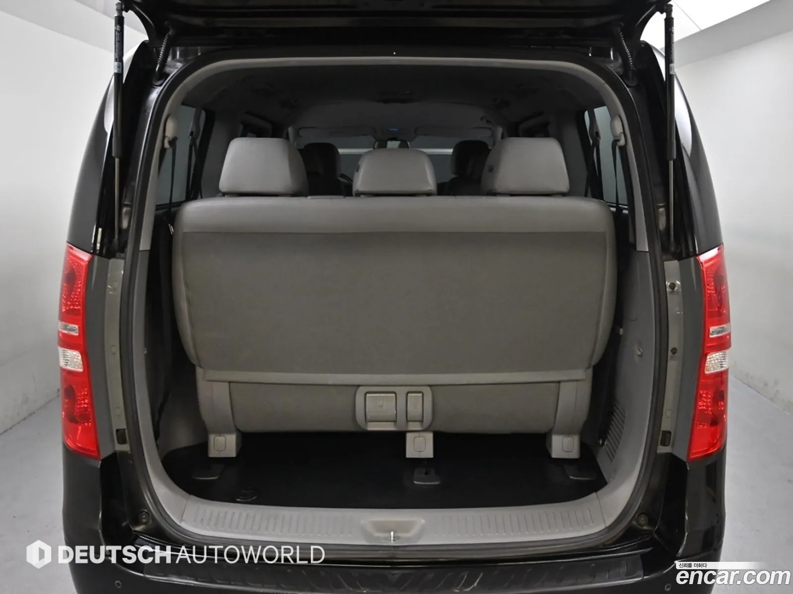 Hyundai Grand Starex 2019 — 3
