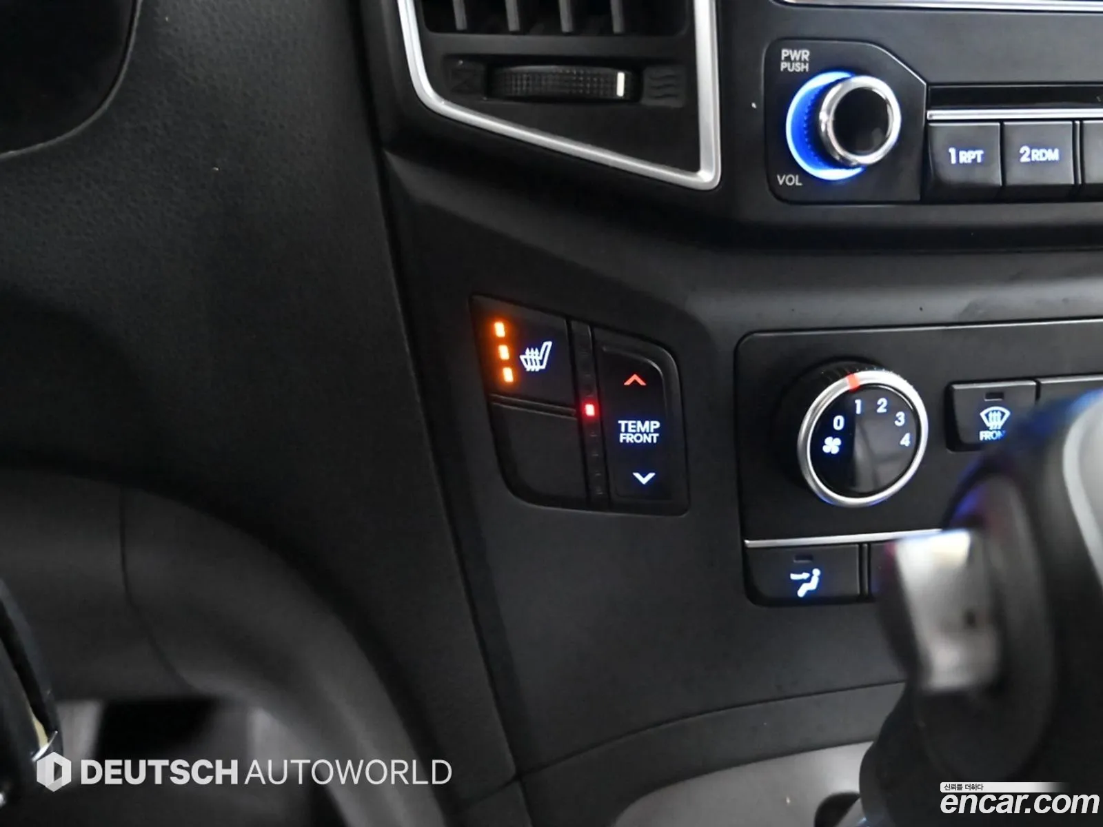 Hyundai Grand Starex 2019 — 11