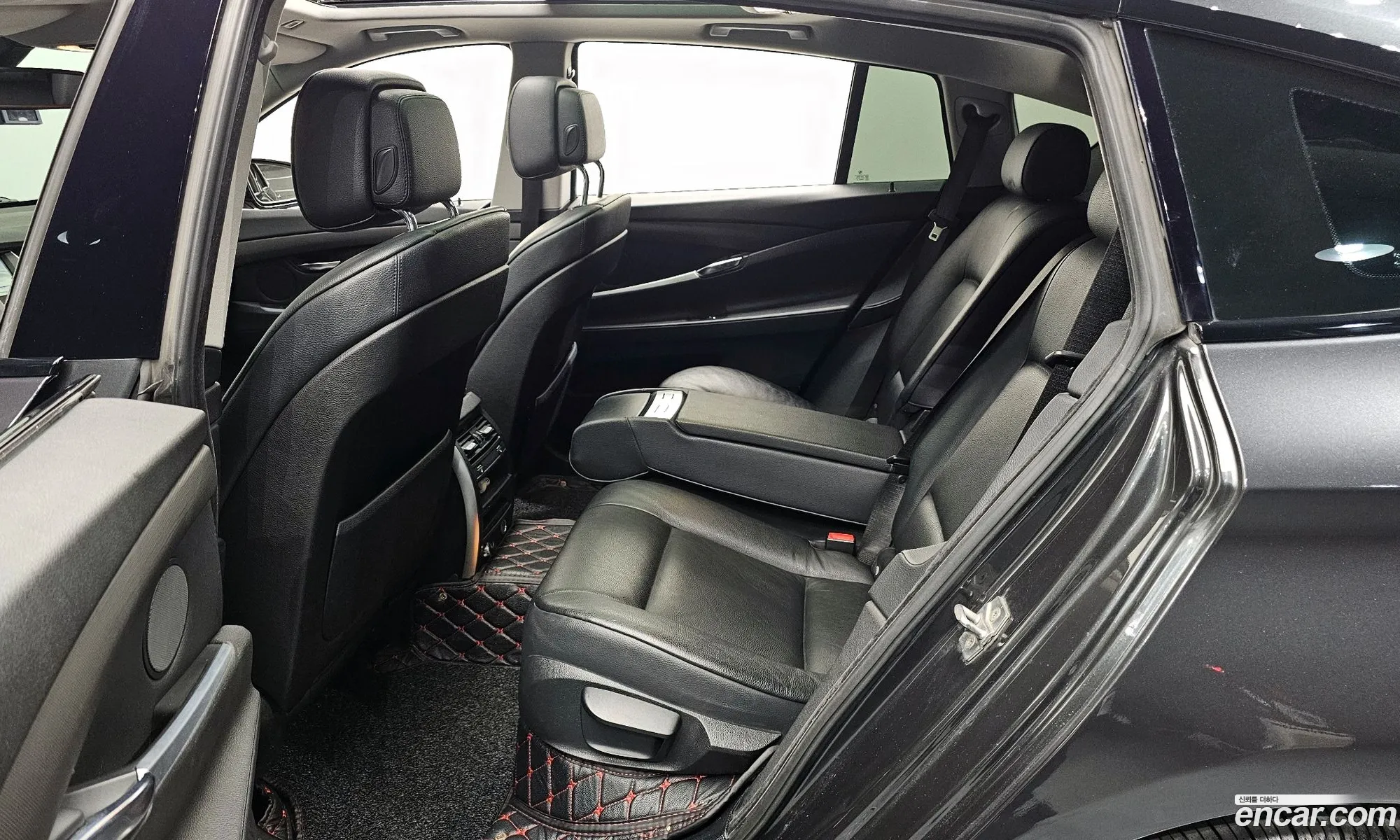 BMW 5 Series GT 2011 WBASP2106BDR75254 — 8