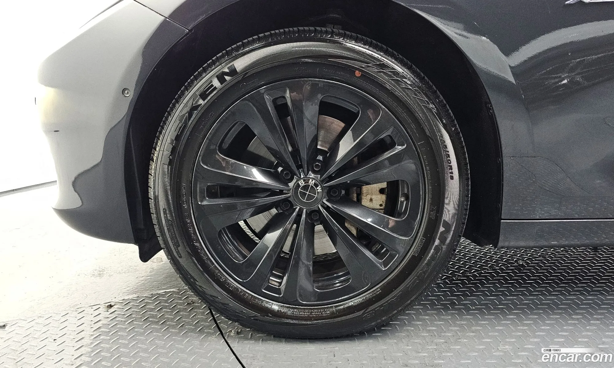 BMW 5 Series GT 2011 WBASP2106BDR75254 — 9