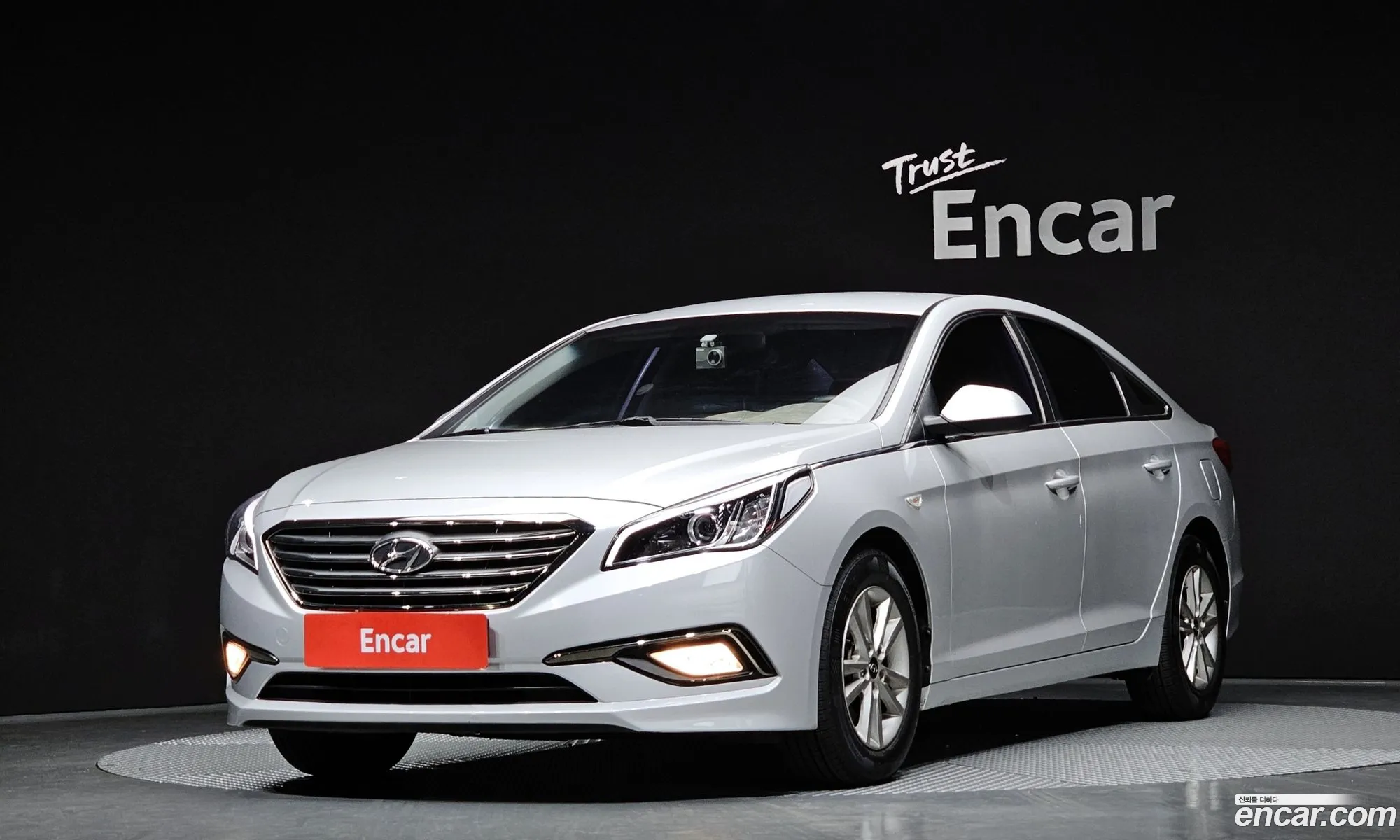 Hyundai LF Sonata 2014 — 8