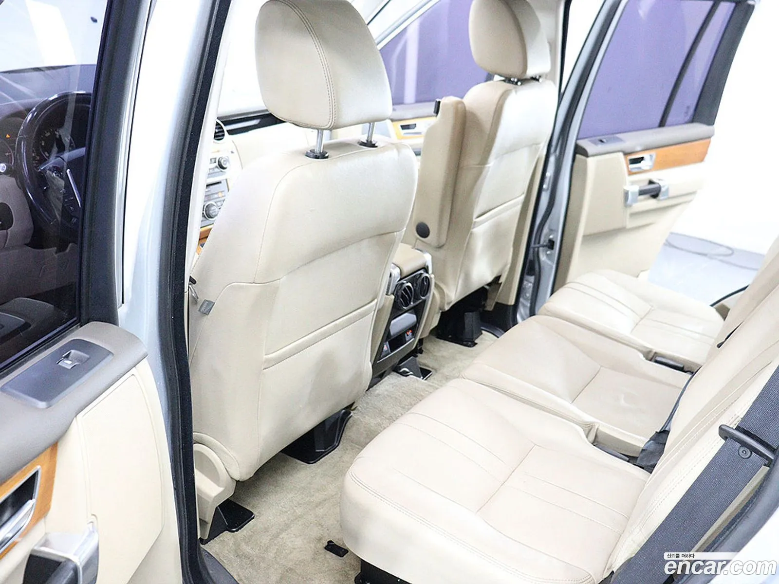 Land Rover Discovery 4 2013 — 2