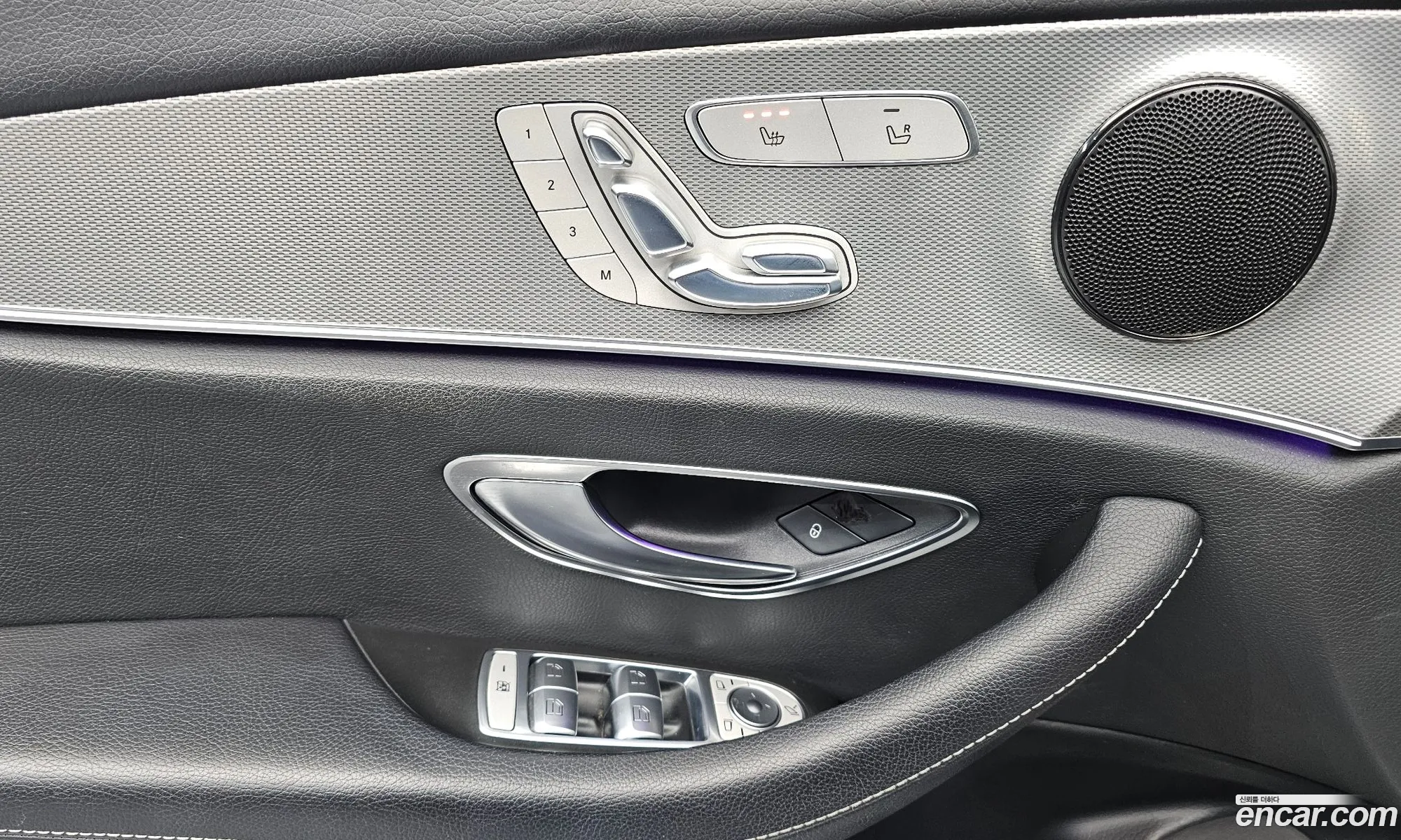 Mercedes-Benz E-Class W213 2017 WDDZF4CB4HA131616 — 9