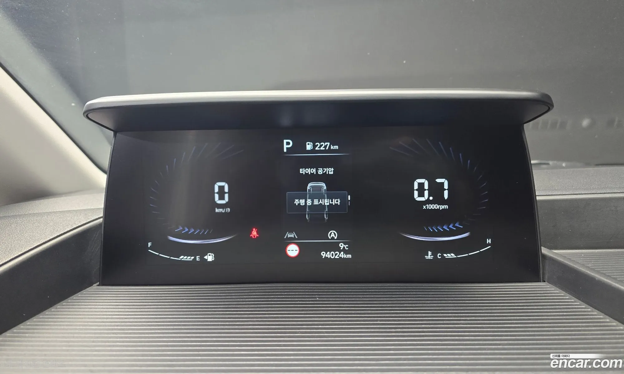 Hyundai Staria 2021 — 3