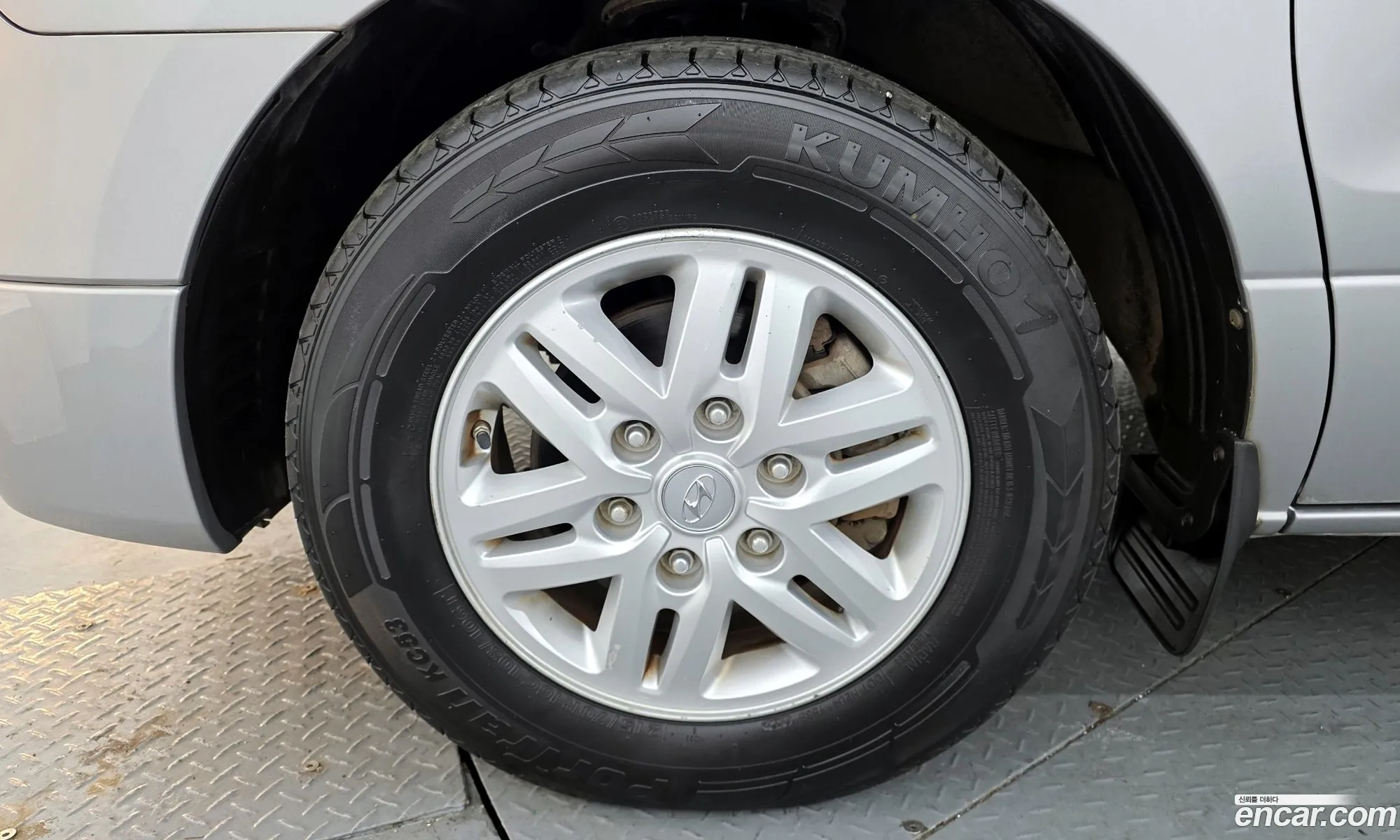 Hyundai Grand Starex 2017 — 11