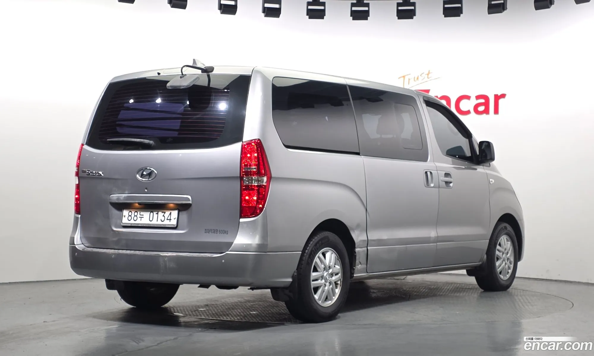 Hyundai Grand Starex 2017 — 3