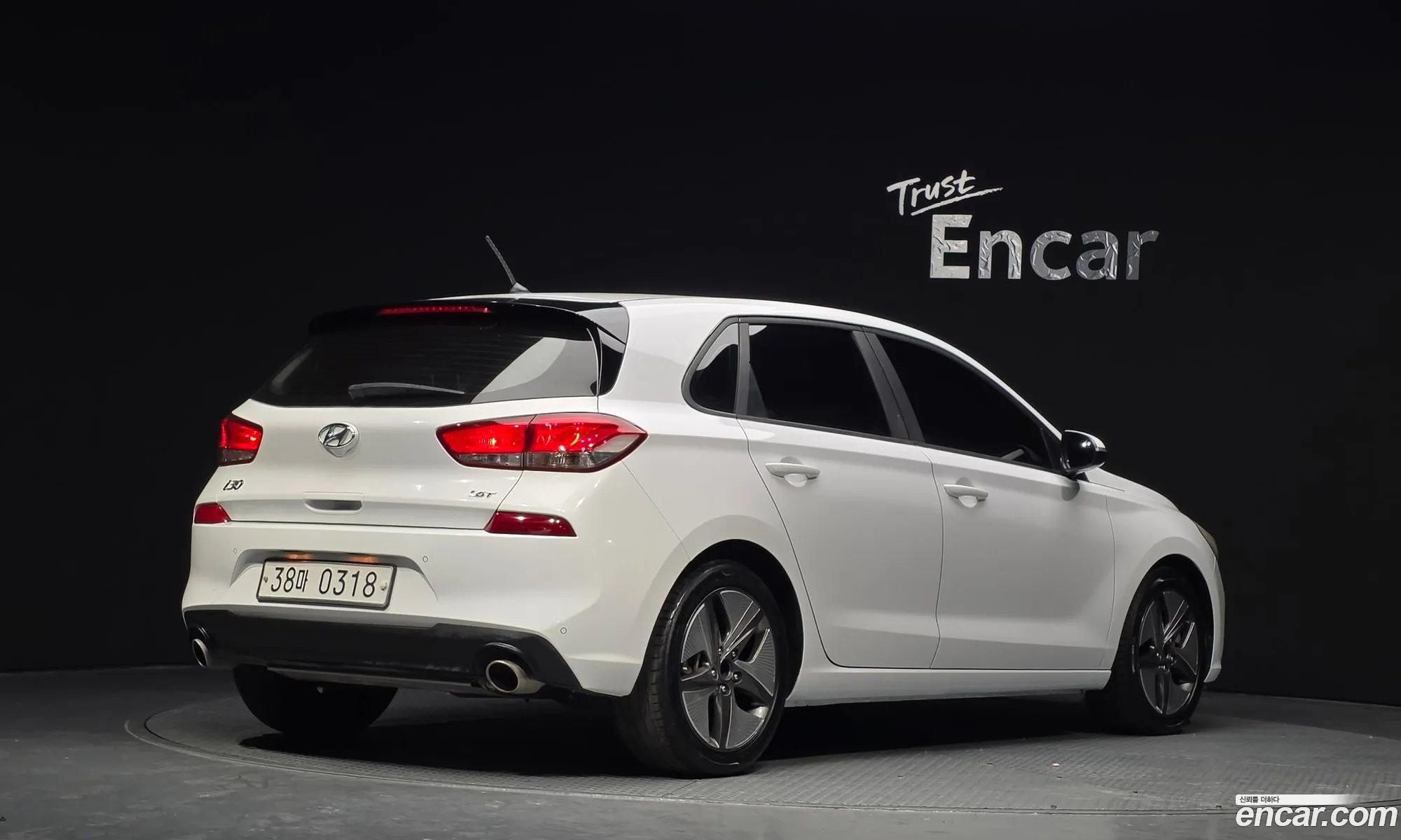 Hyundai i30 2016 — 16