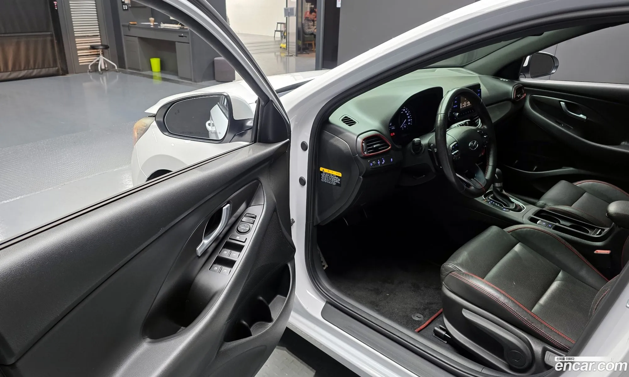 Hyundai i30 2016 — 18