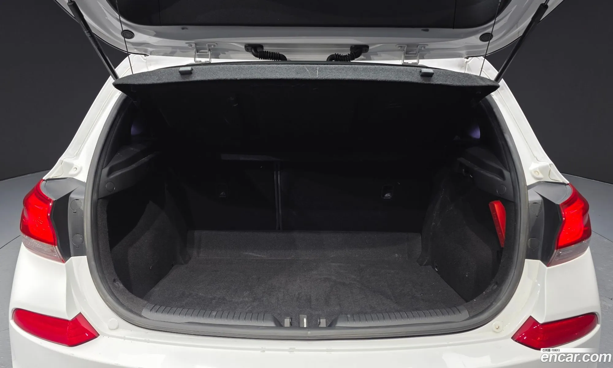 Hyundai i30 2016 — 19