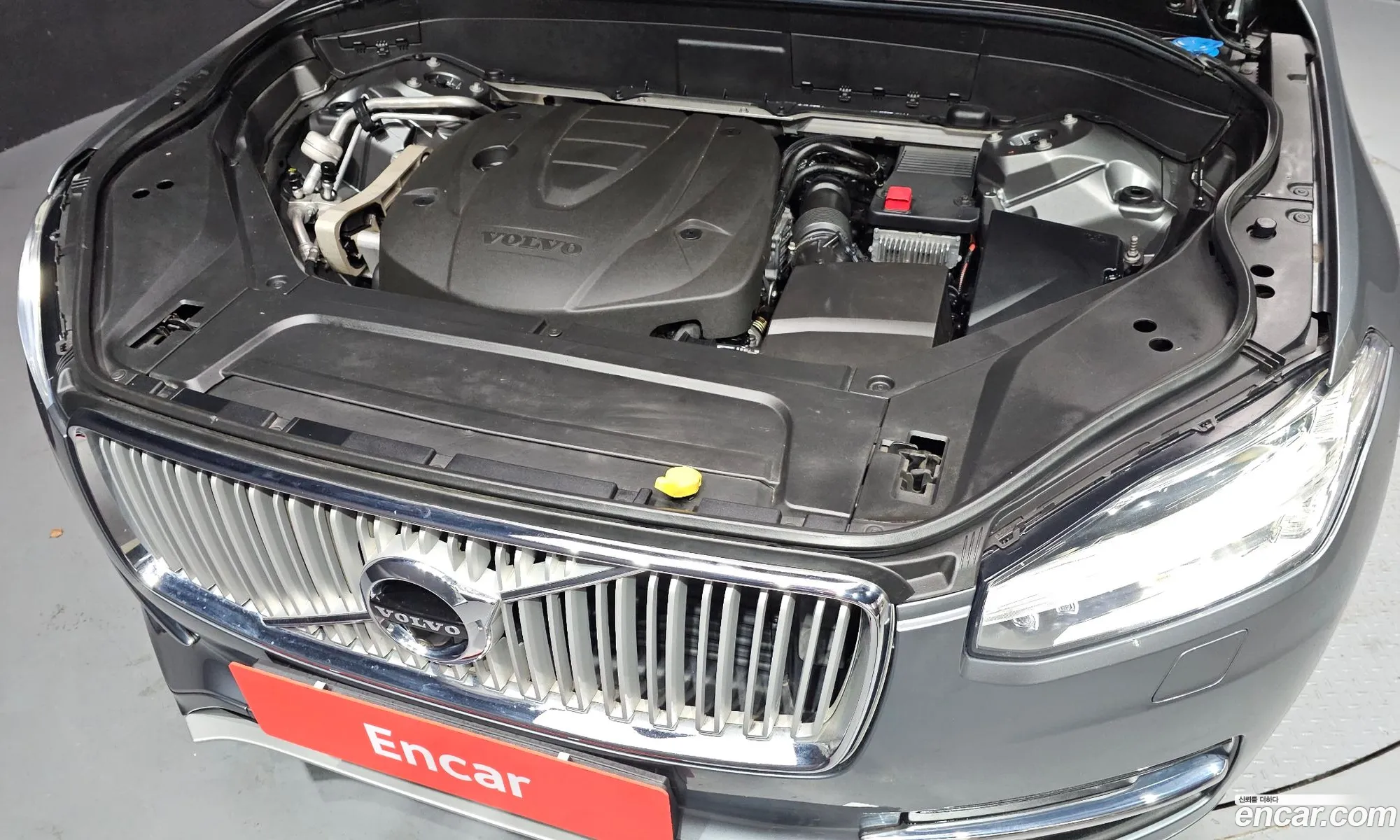 Volvo XC90 2017 YV1LF68BCH1178531 — 13