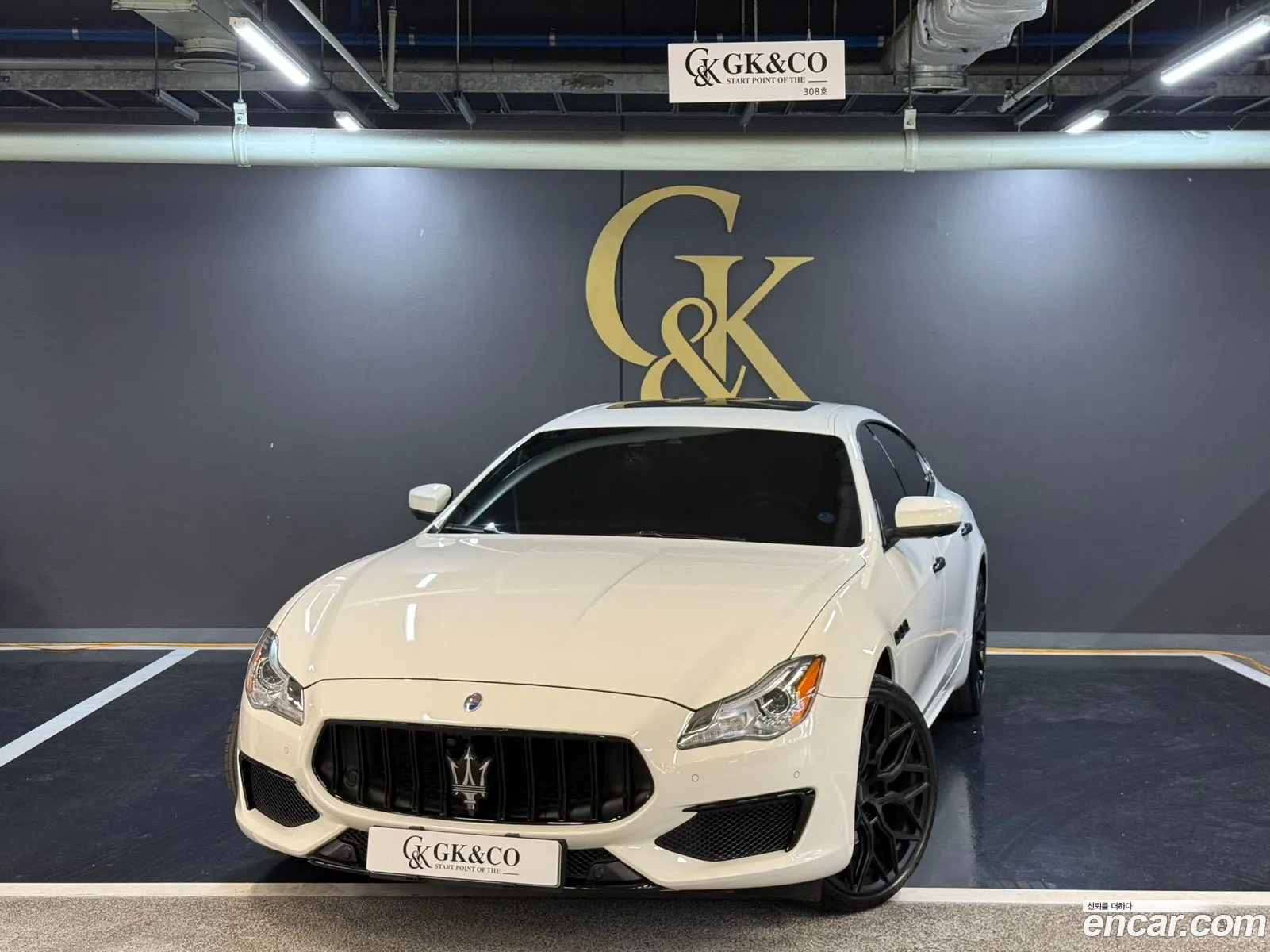 Maserati Quattroporte 2017 — 19
