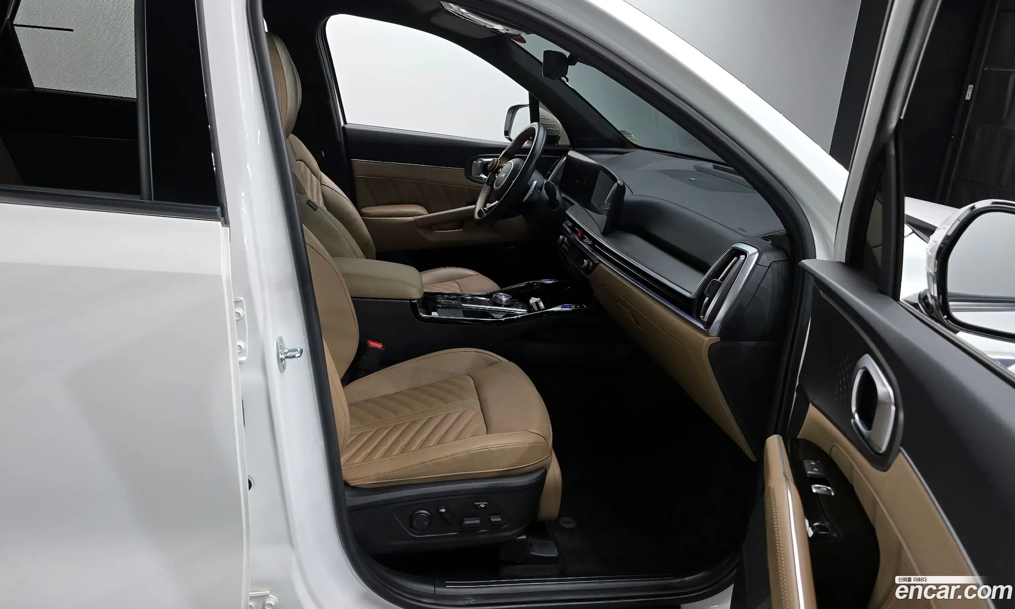 Kia Sorento 2023 — 8