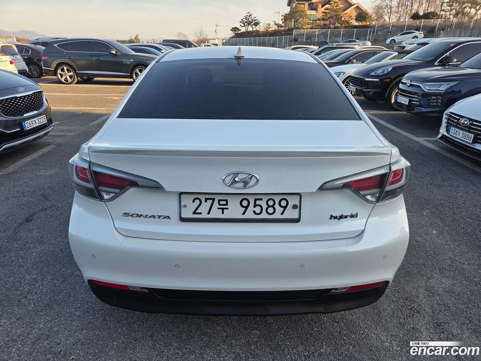 Hyundai LF Sonata Hybrid 2015 — 15