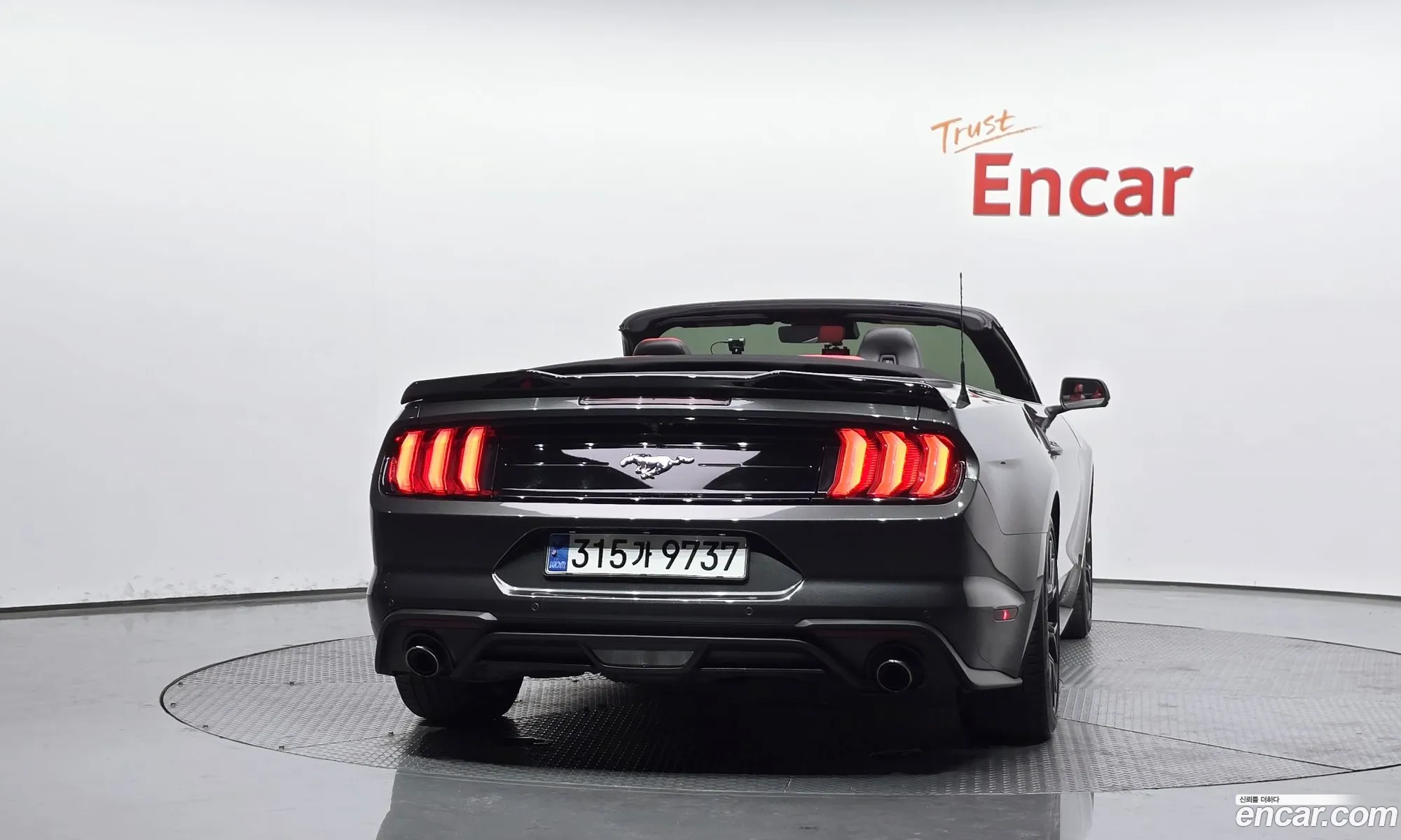 Ford Mustang 2018 — 14