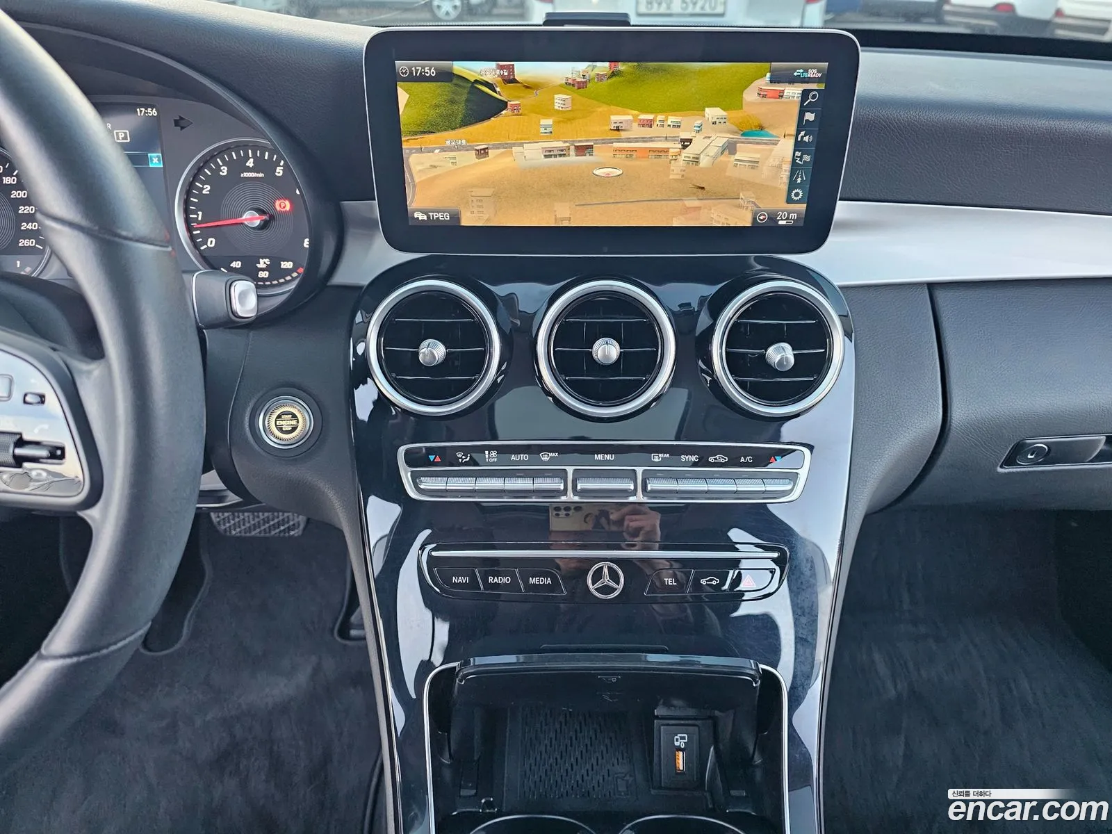 Mercedes-Benz C-Class W205 2020 — 16