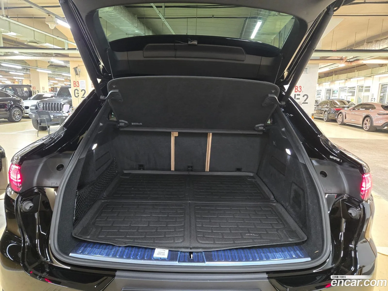 Porsche Cayenne 2021 — 18