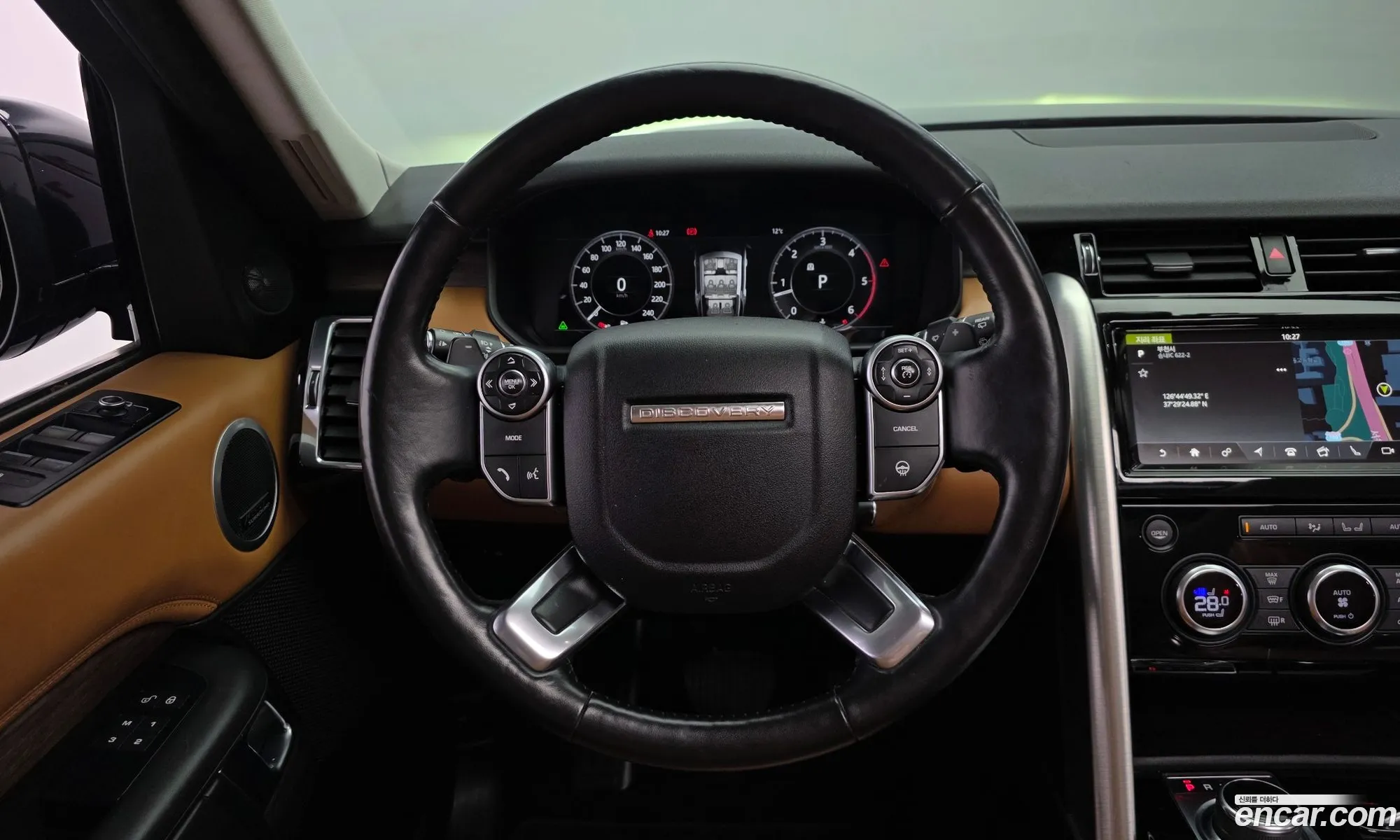 Land Rover Discovery 5 2018 SALRA2BK6JA059668 — 11