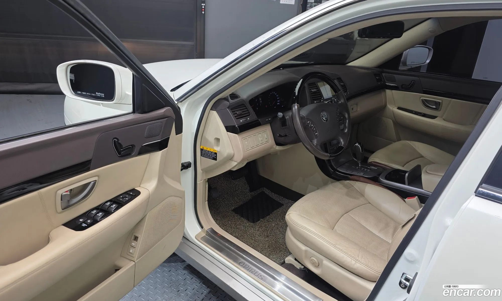 Kia Opirus Premium 2010 — 16