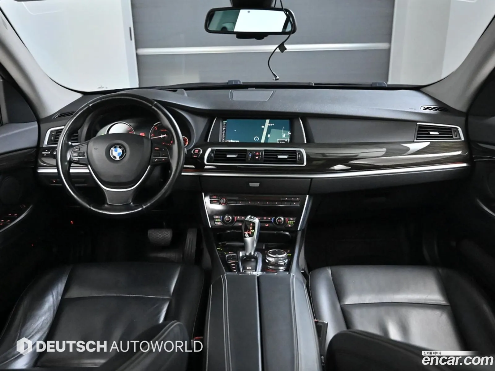 BMW 5 Series GT 2015 — 14