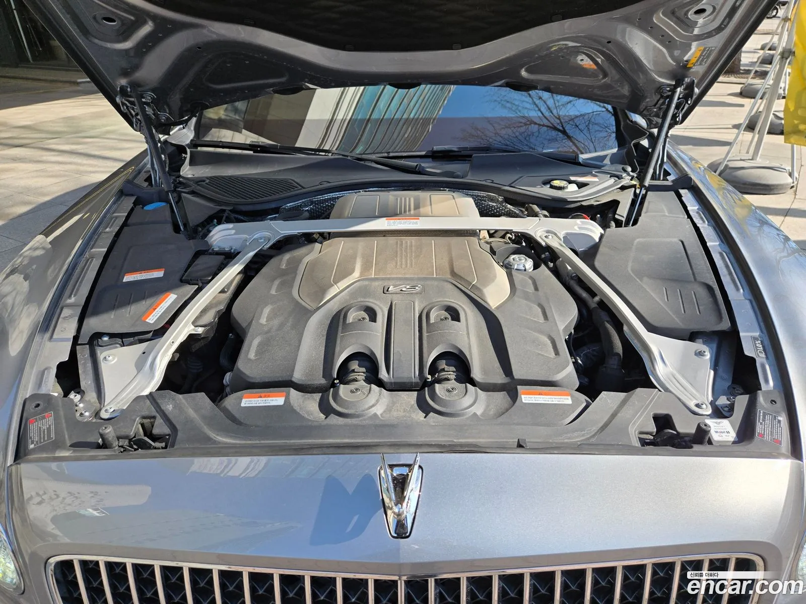 Bentley Flying Spur 2022 — 3