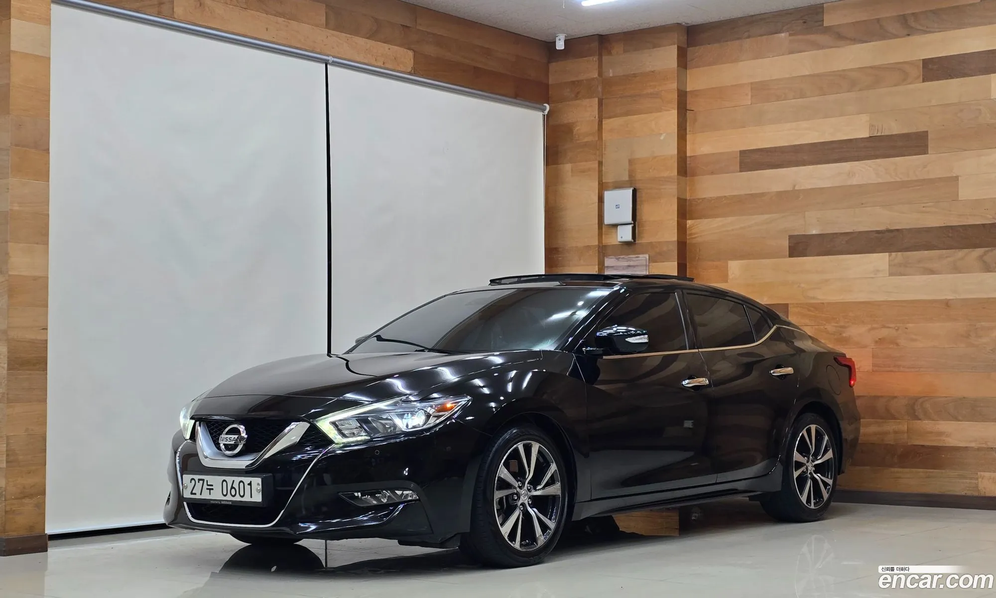 Nissan Maxima 2016 — 19