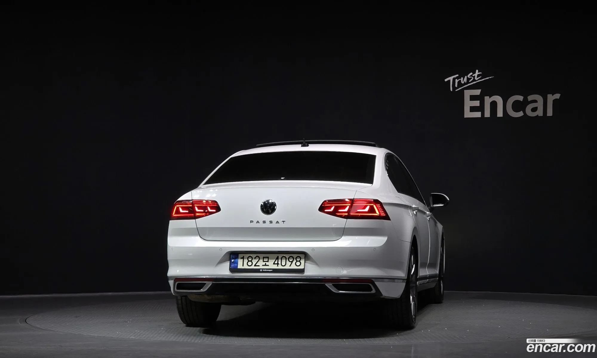 Volkswagen Passat GT 2021 — 8