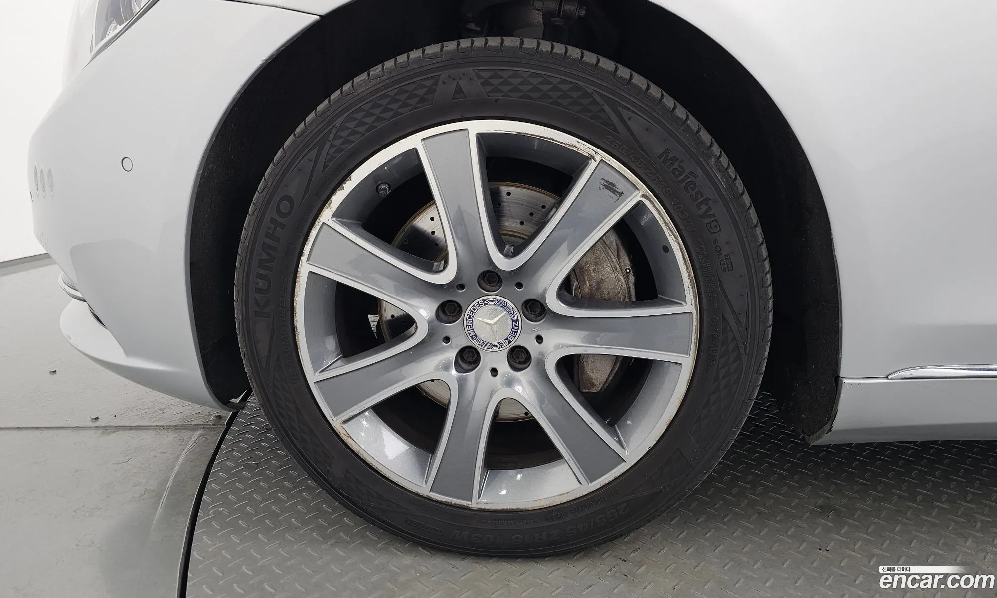 Mercedes-Benz S-Class W222 2016 WDDUG3DB2GA251266 — 17