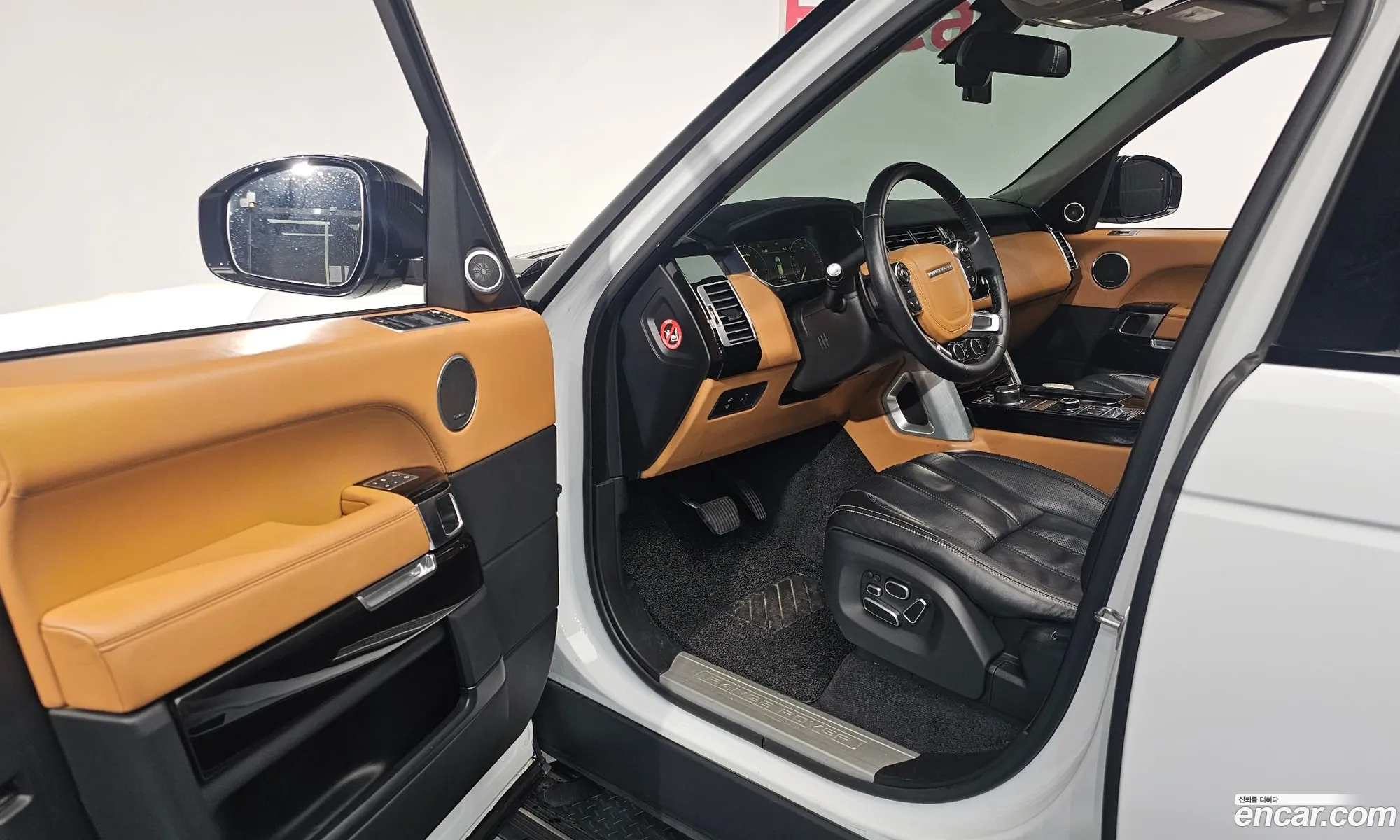 Land Rover Range Rover 2013 SALGA2KF8DA110831 — 4