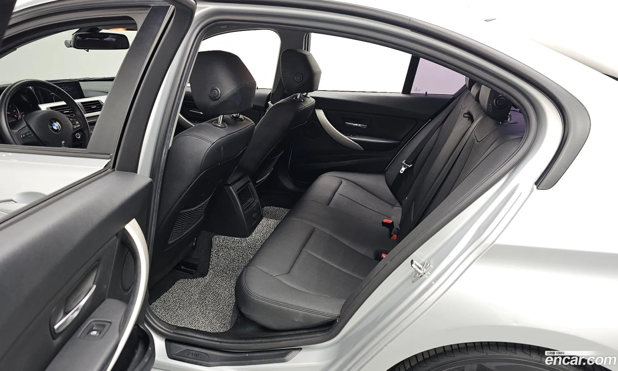 BMW 3 Series 2012 WBA3E1105CF078839 — 7