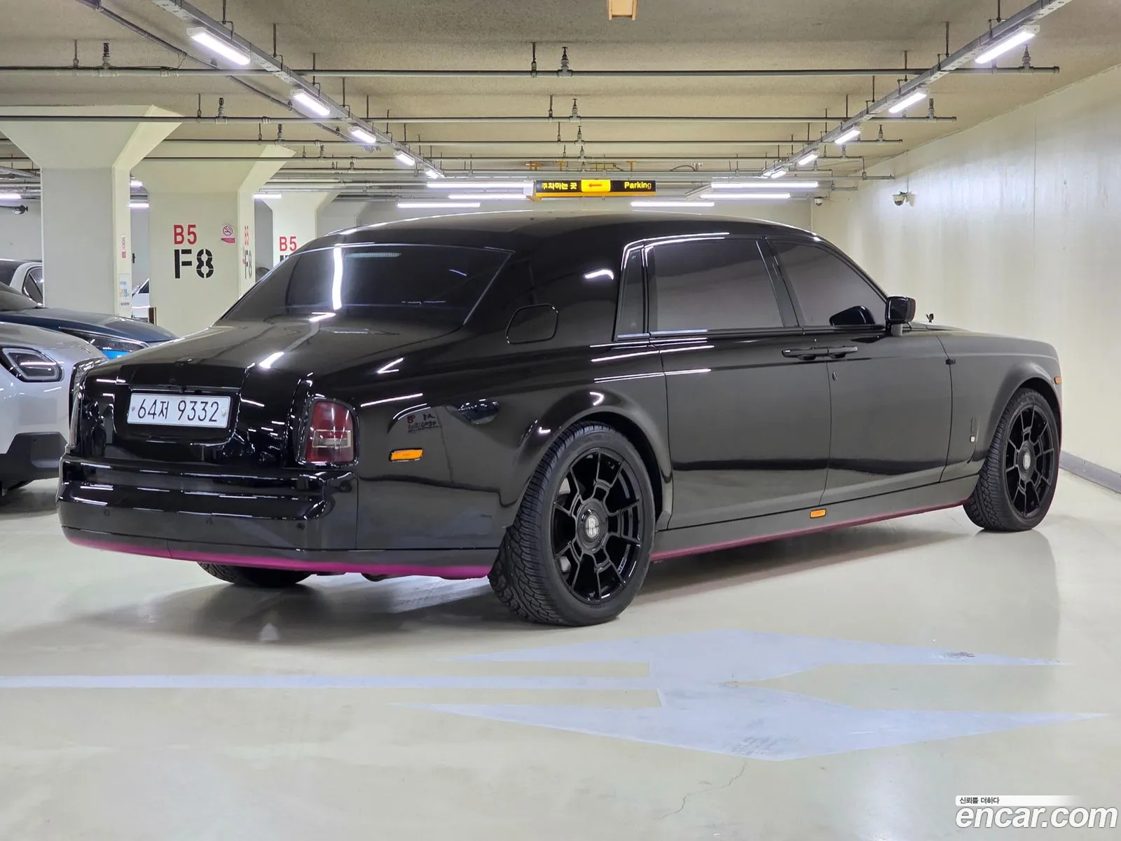 Rolls-Royce Phantom 2008 — 12