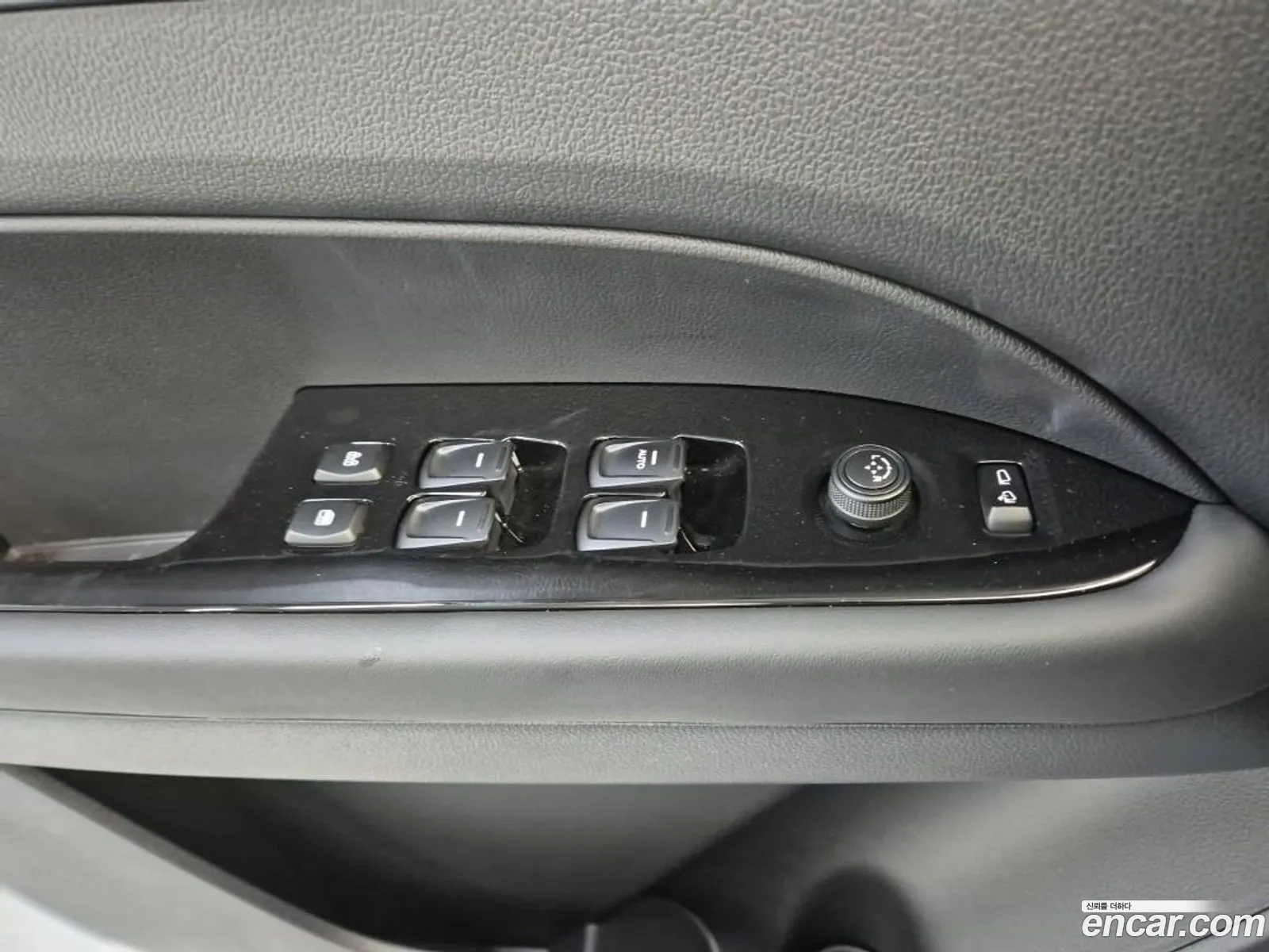KG Mobility (SsangYong) Musso Sports Khan 2025 — 6