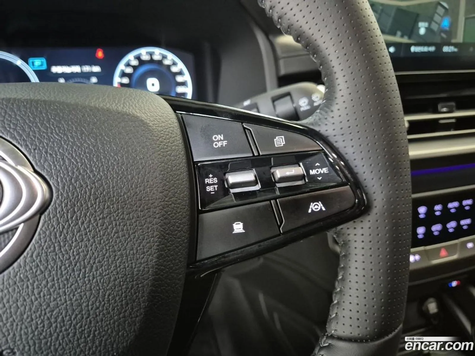 KG Mobility (SsangYong) Musso Sports Khan 2025 — 14