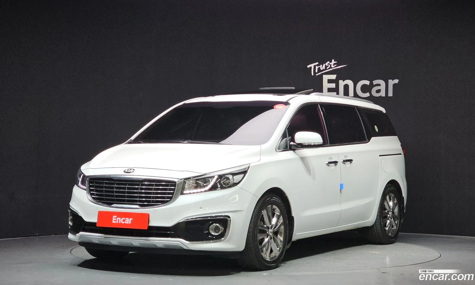 Kia Carnival 2016 — 4