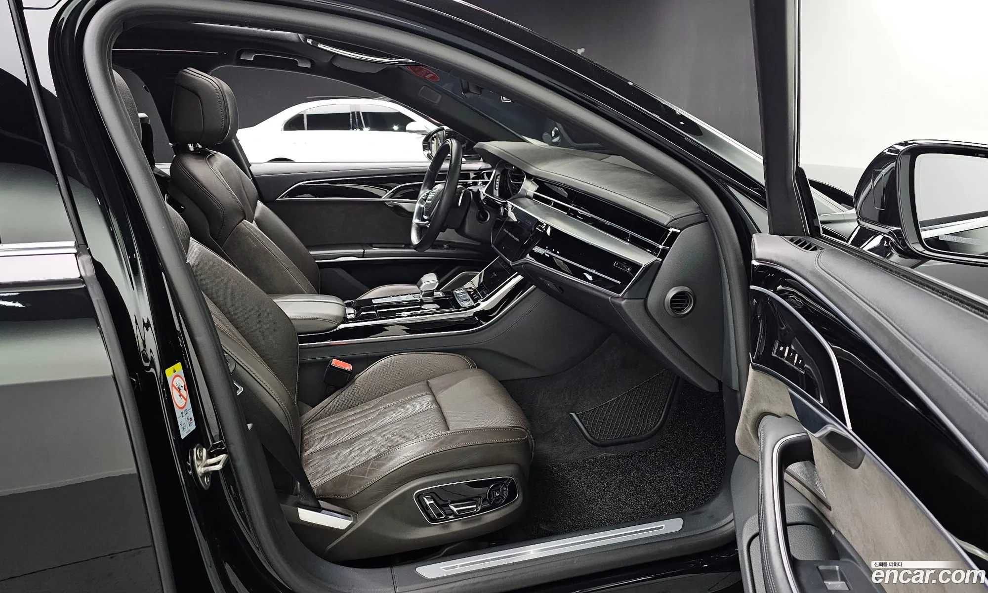 Audi A8 2021 WAUZZZF85MN032284 — 20