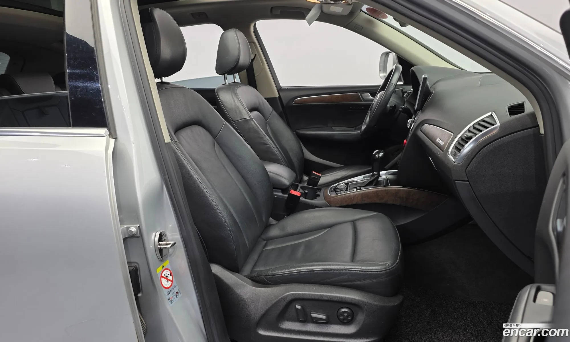 Audi Q5 2011 WAUZZZ8R2CA007192 — 17