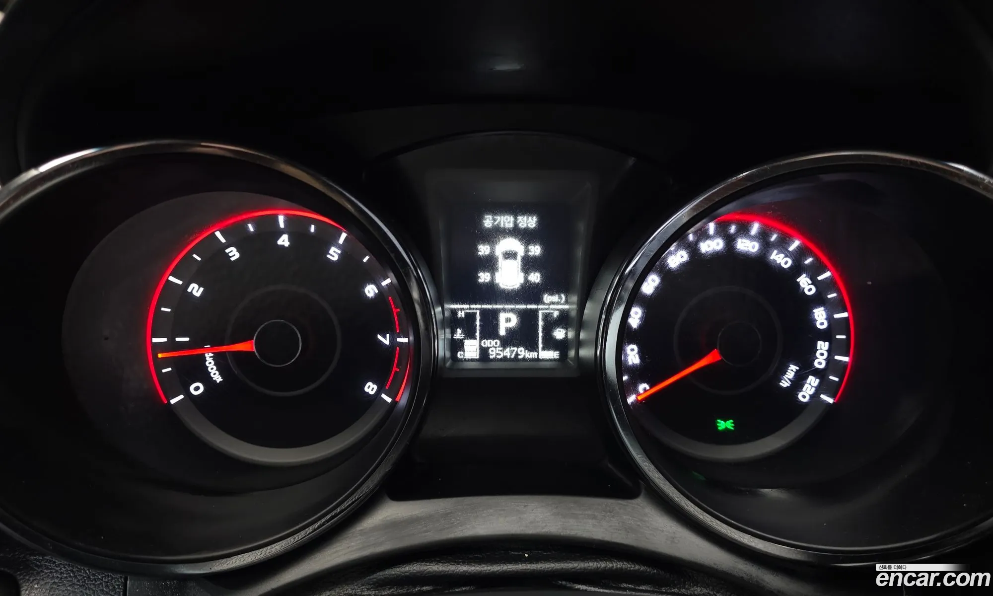 KG Mobility (SsangYong) Tivoli Armour 2018 — 19