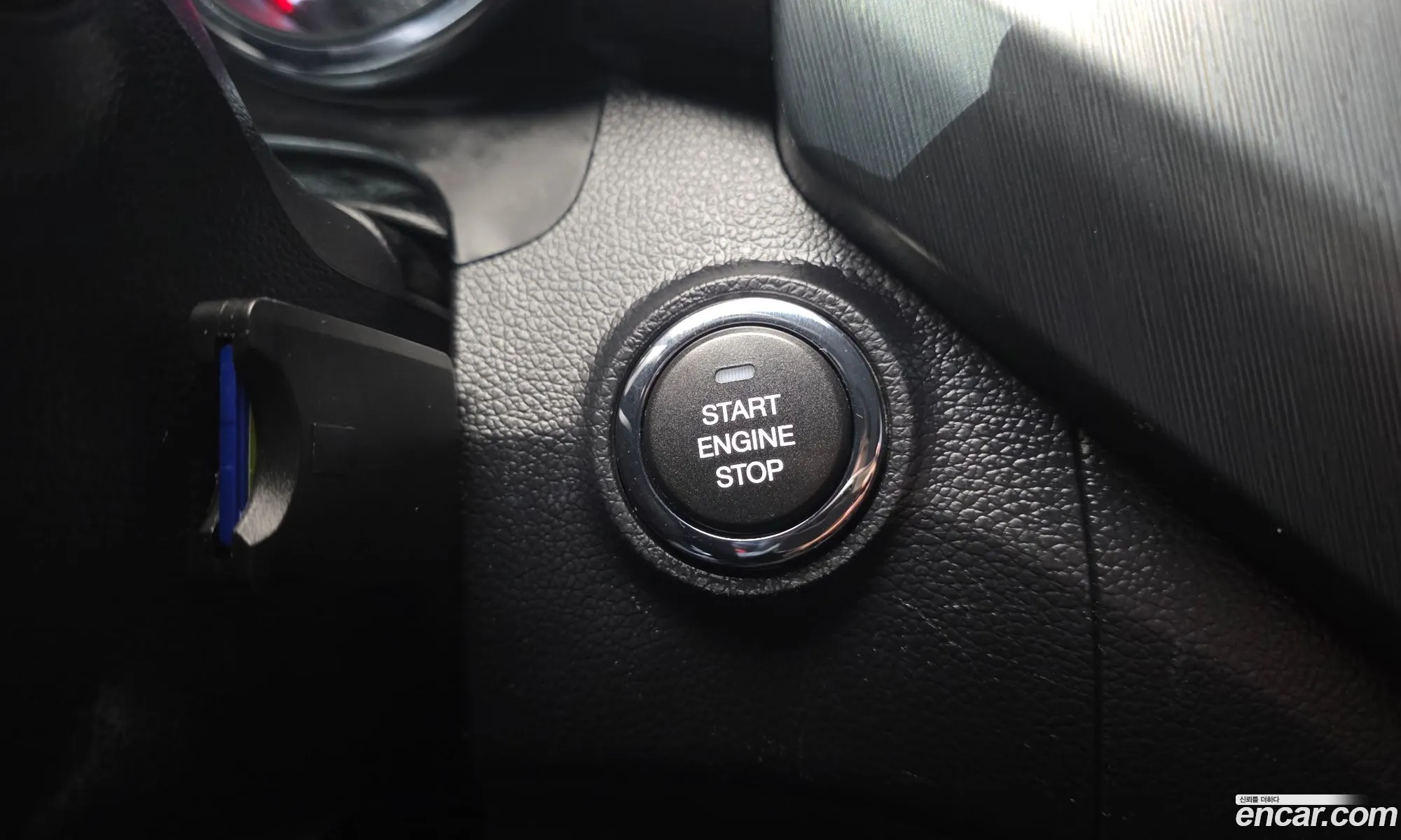 KG Mobility (SsangYong) Tivoli Armour 2018 — 15