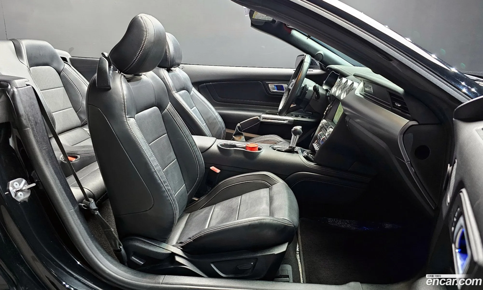 Ford Mustang 2021 — 9