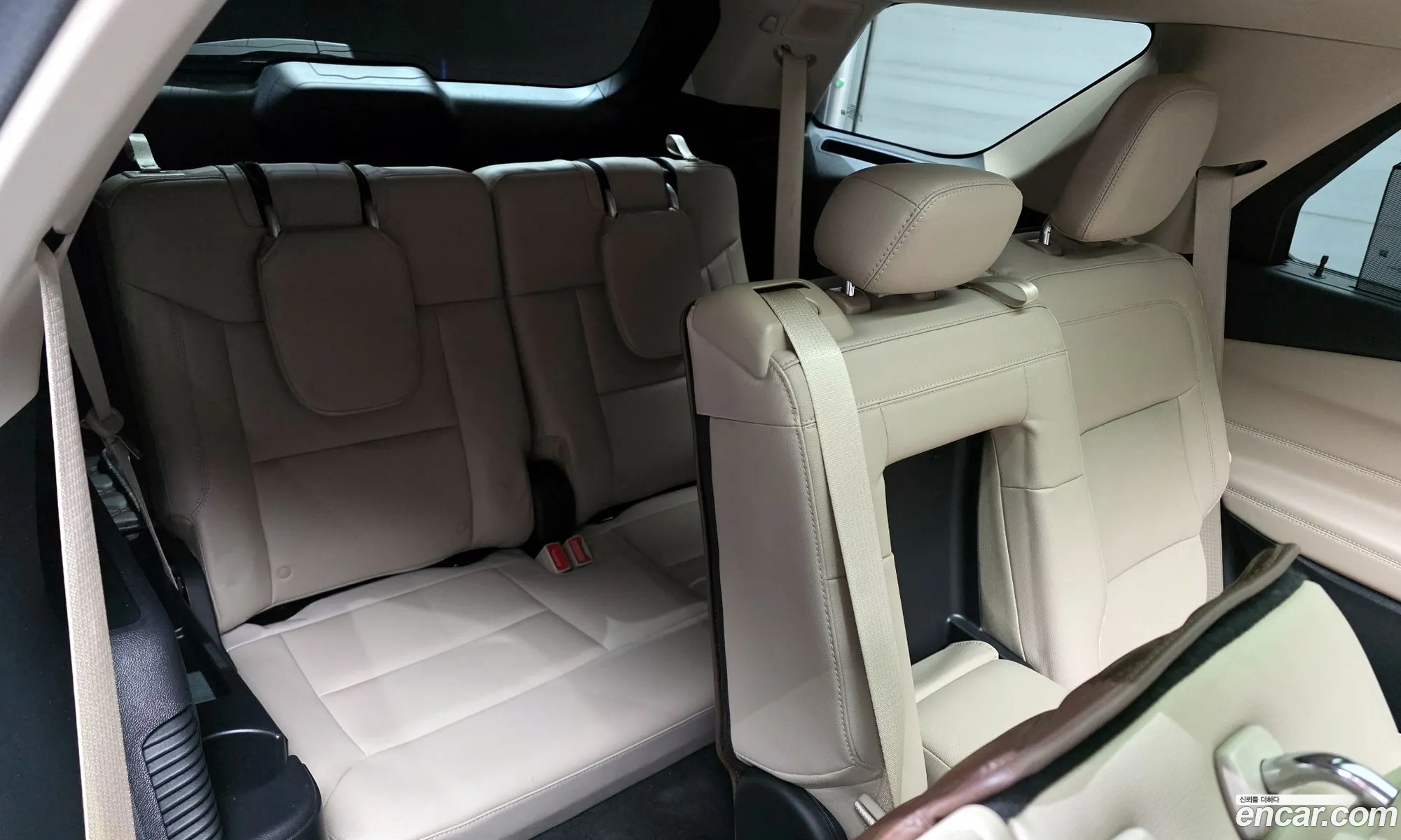 Ford Explorer 6th Gen 2022 1FMSK8FH0NGB24617 — 18