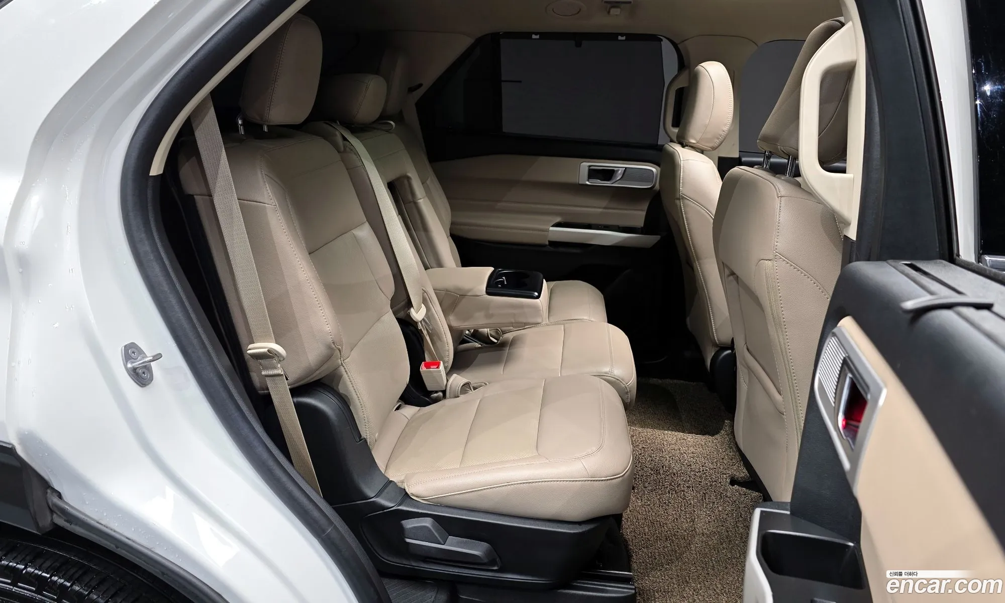 Ford Explorer 6th Gen 2022 1FMSK8FH0NGB24617 — 9