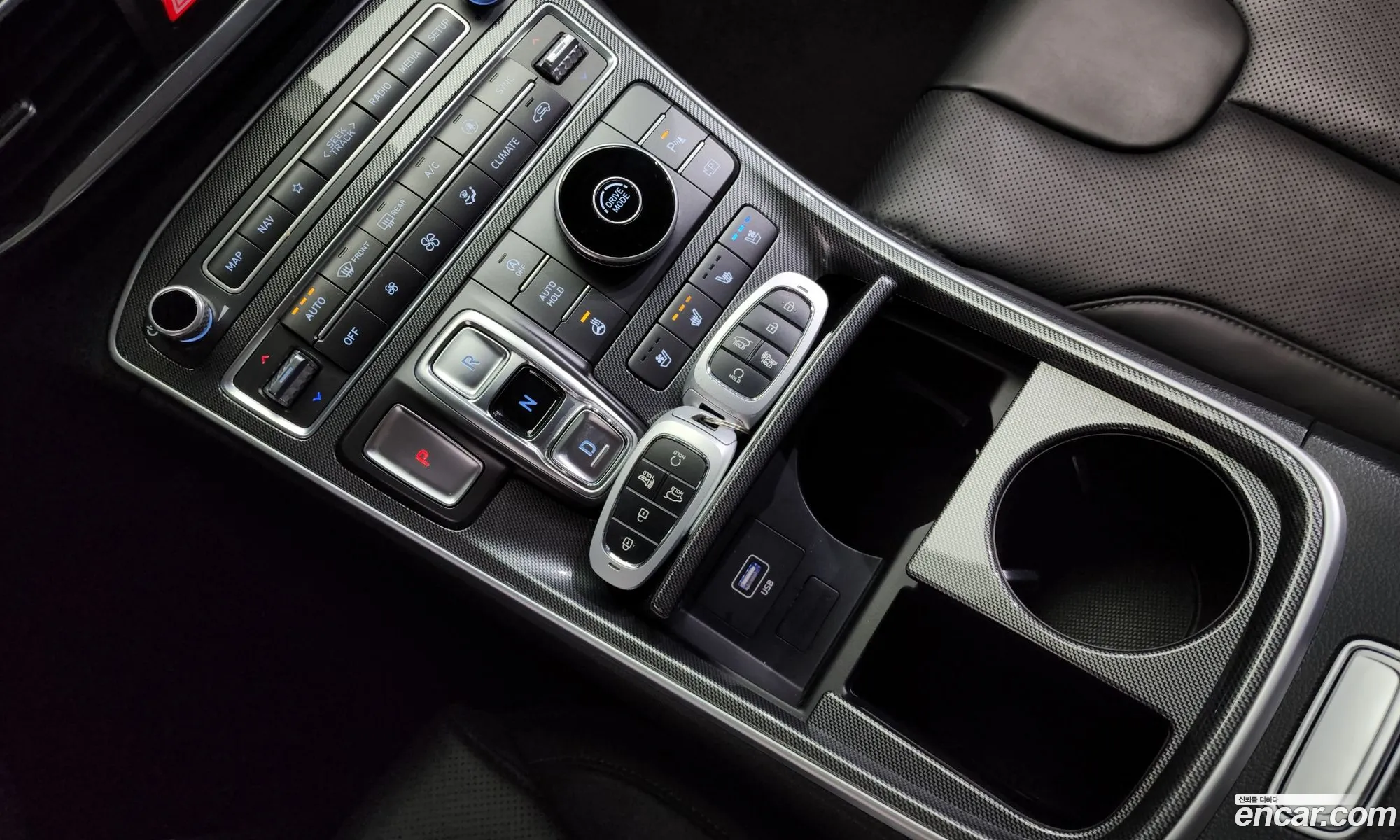Hyundai Santa Fe 2021 — 16
